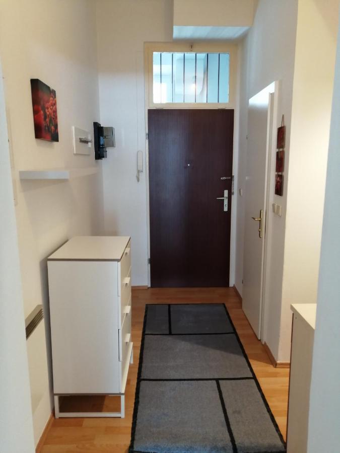 וינה Studio & Apartments Near Reumannplatz מראה חיצוני תמונה