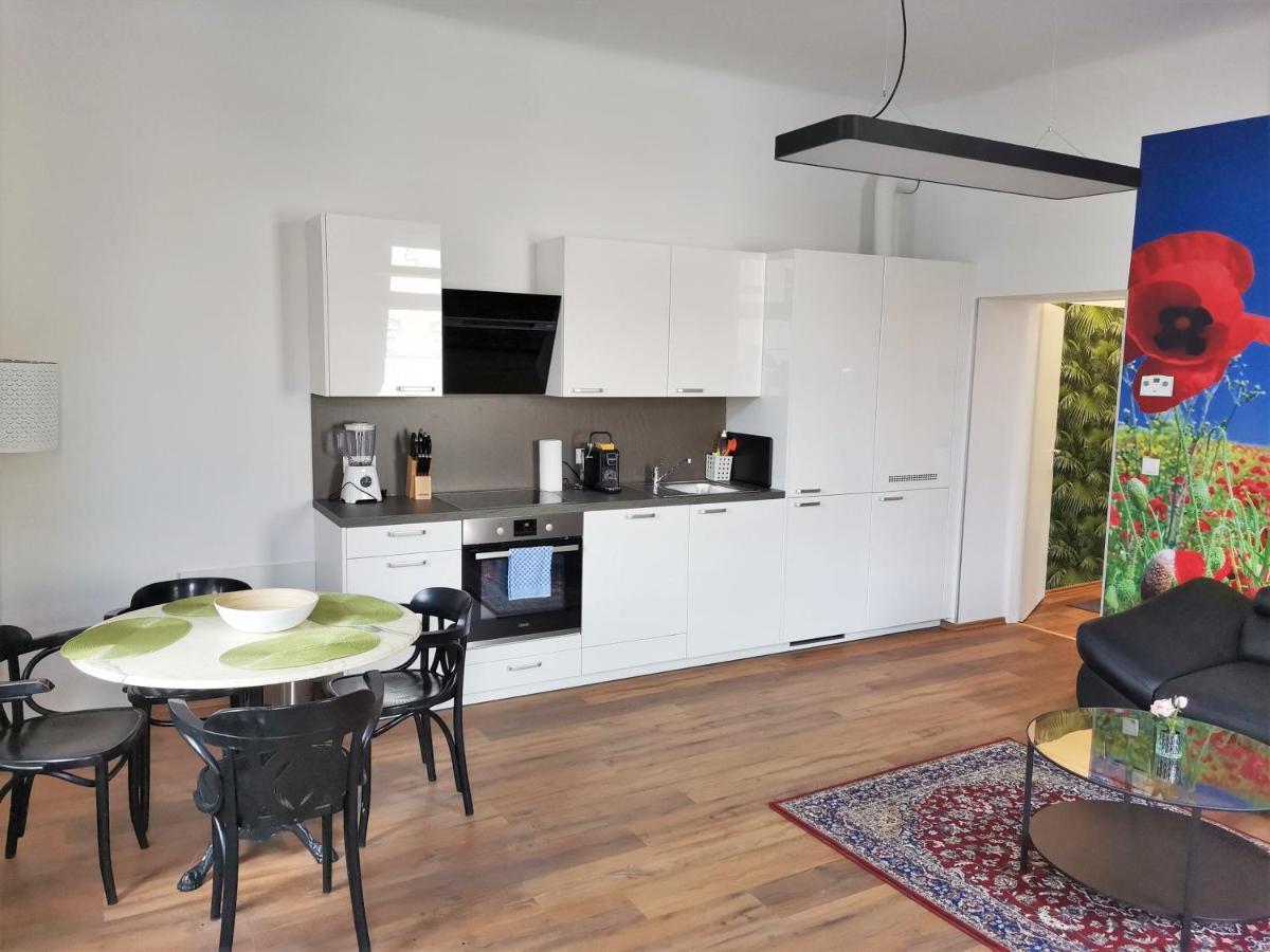 וינה Studio & Apartments Near Reumannplatz מראה חיצוני תמונה